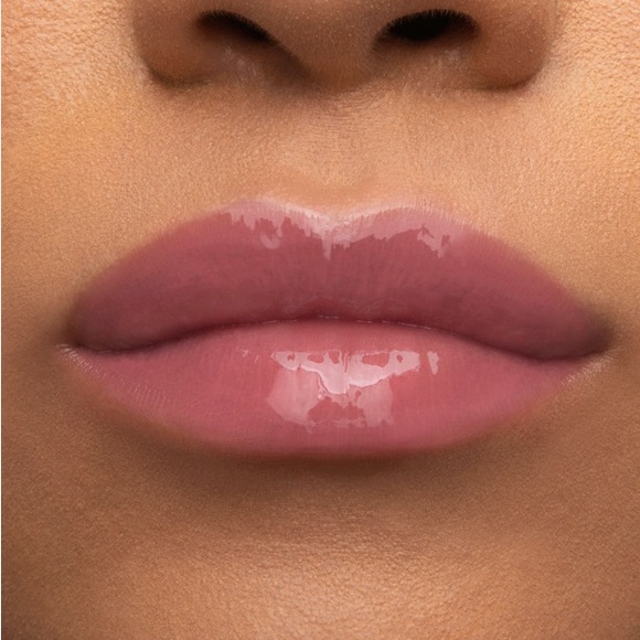 Too Faced Lip Injection Power Plumping Lip Gloss - Picture 10 of 12